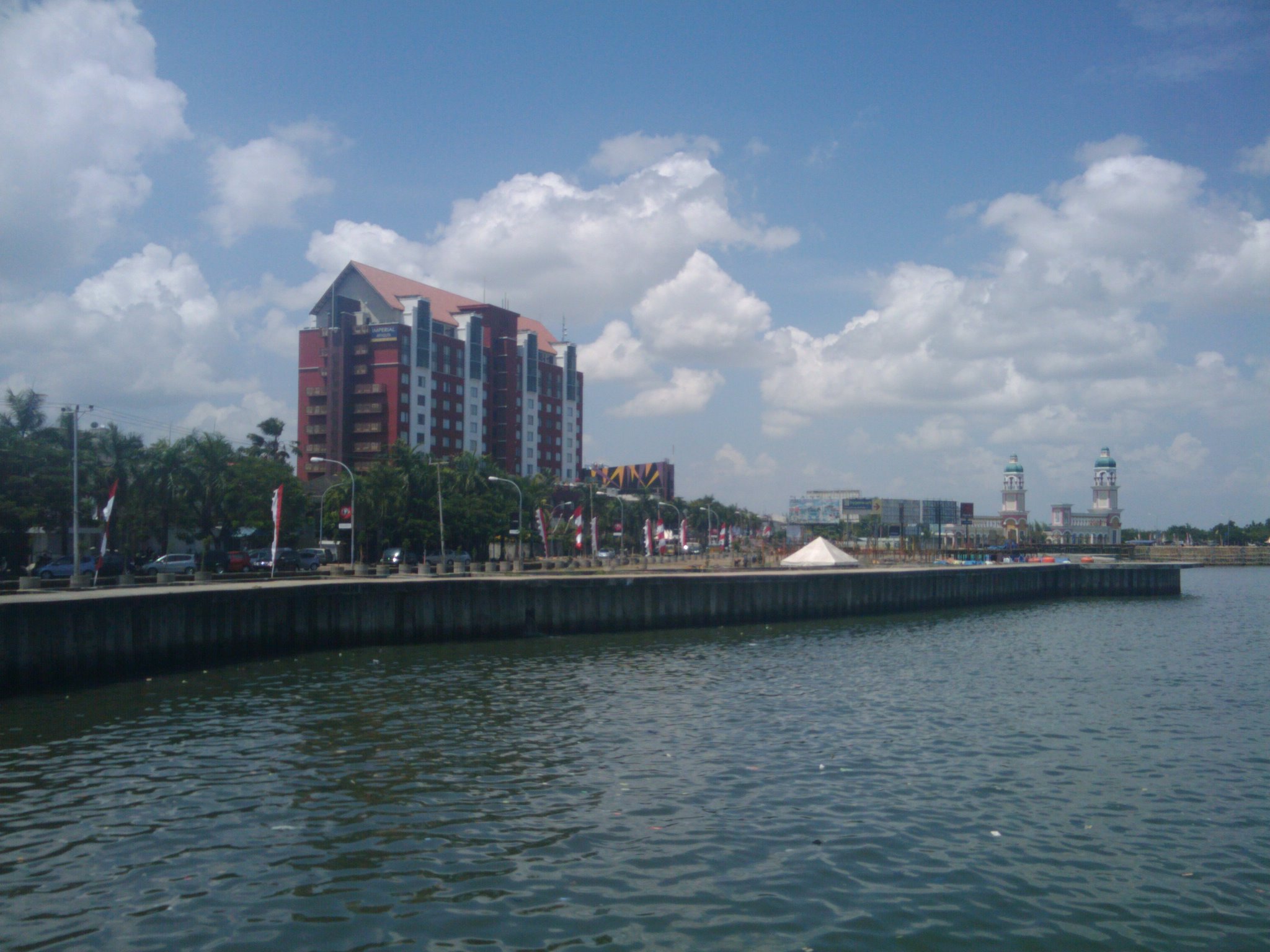 What we can see from the sea. It’s losari beach.