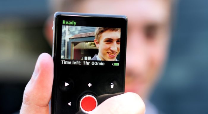 The rear LCD display on a Flip Video camera. Image via Wikipedia by Phil Roeder. By 2.0