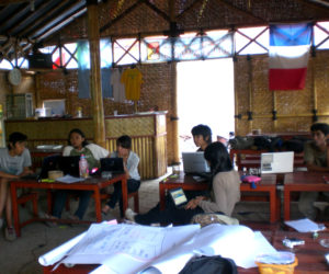 Makassar Tour Warung kopi with fast internet and a projector :)