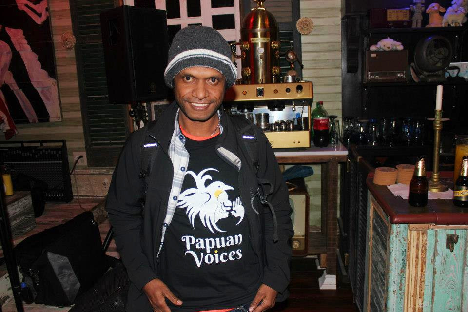 484305_107653916070595_8978821_n