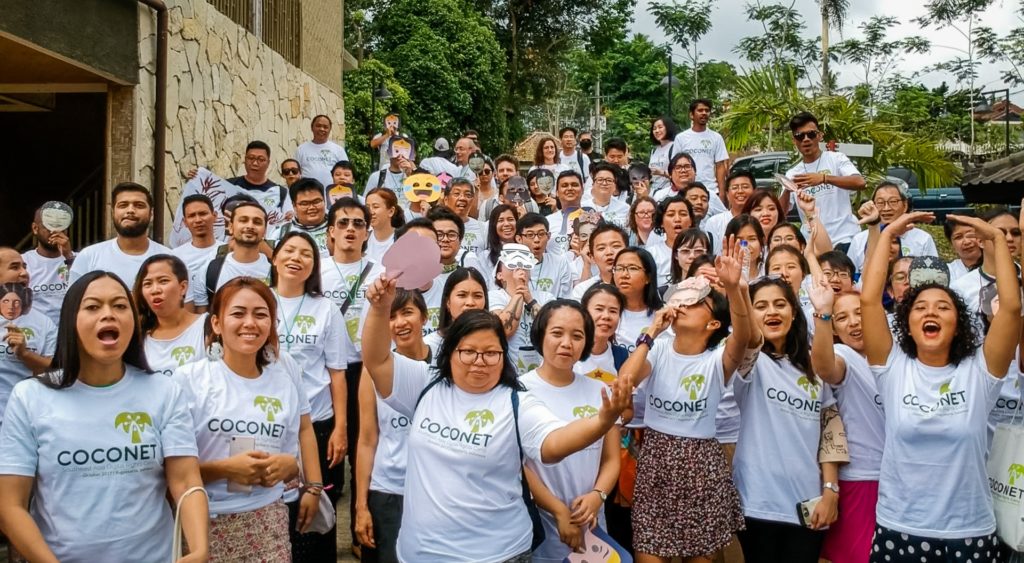 Participants of Coconet I. Image via EngageMedia.