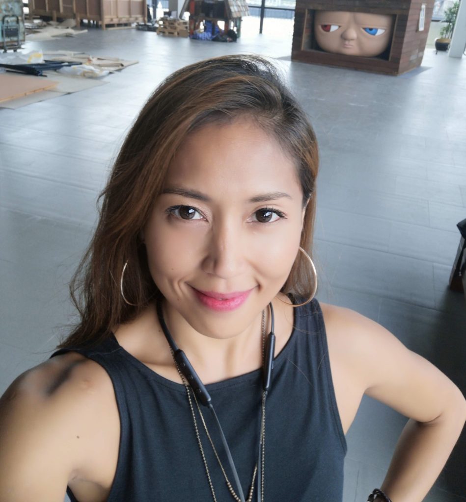 Vijitra Duangdee, Thailand